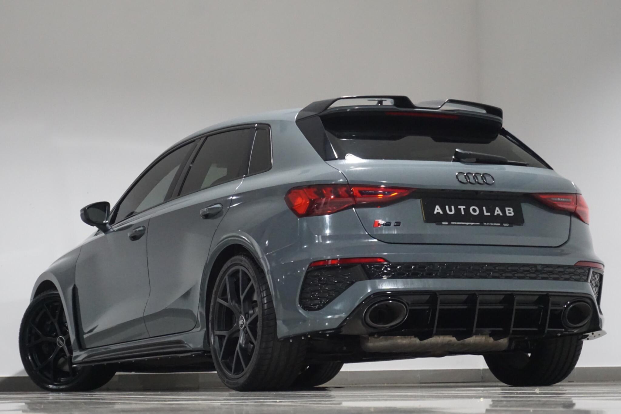 Audi RS3 2.5 TFSI Carbon Black Sportback S Tronic quattro Euro 6 (s/s) 5dr